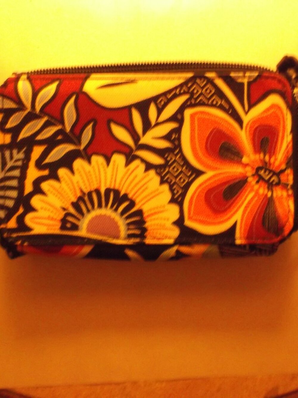 Vera Bradley 3‑in‑1 RFID Wristlet • Like New, ✈️ Travel in Style!